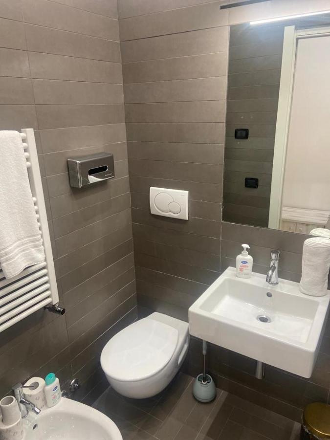 רומא Golfo Di Orosei Rooms מראה חיצוני תמונה