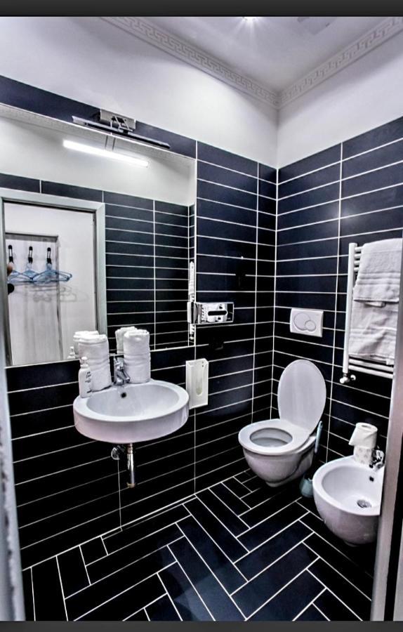 רומא Golfo Di Orosei Rooms מראה חיצוני תמונה