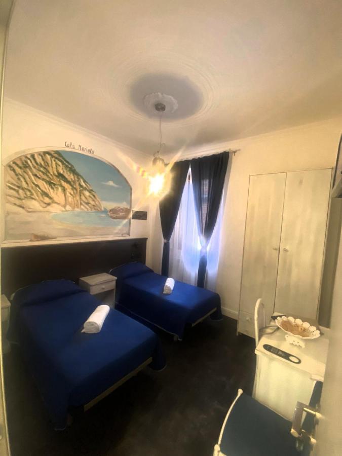 רומא Golfo Di Orosei Rooms מראה חיצוני תמונה